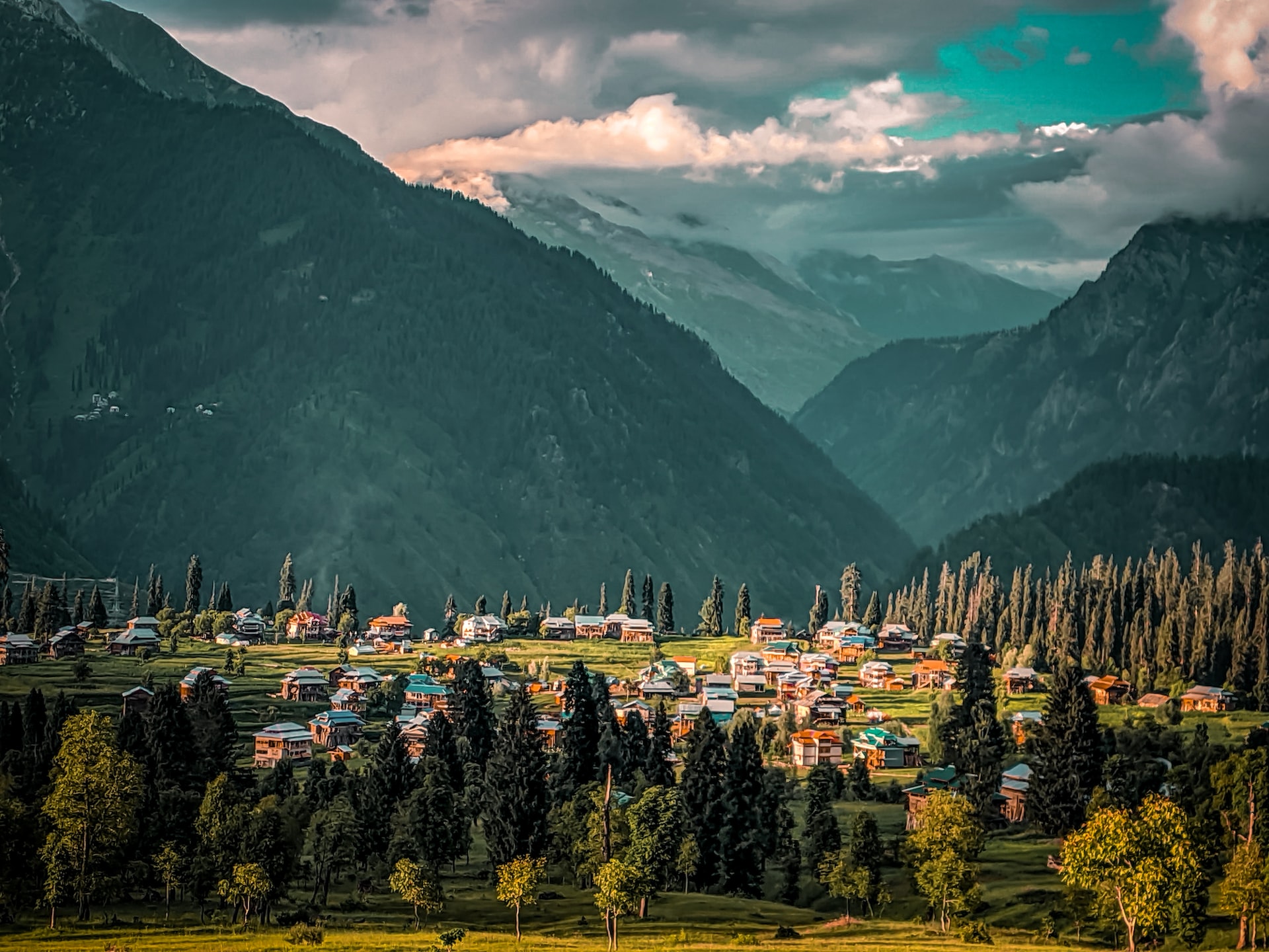 Neelum valley Tour package Azad Kashmir Tour Packages in Pakistan tour